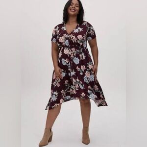 Women’s Torrid Size 1 Midi Challis Shirt Dress Burgundy Floral 1X